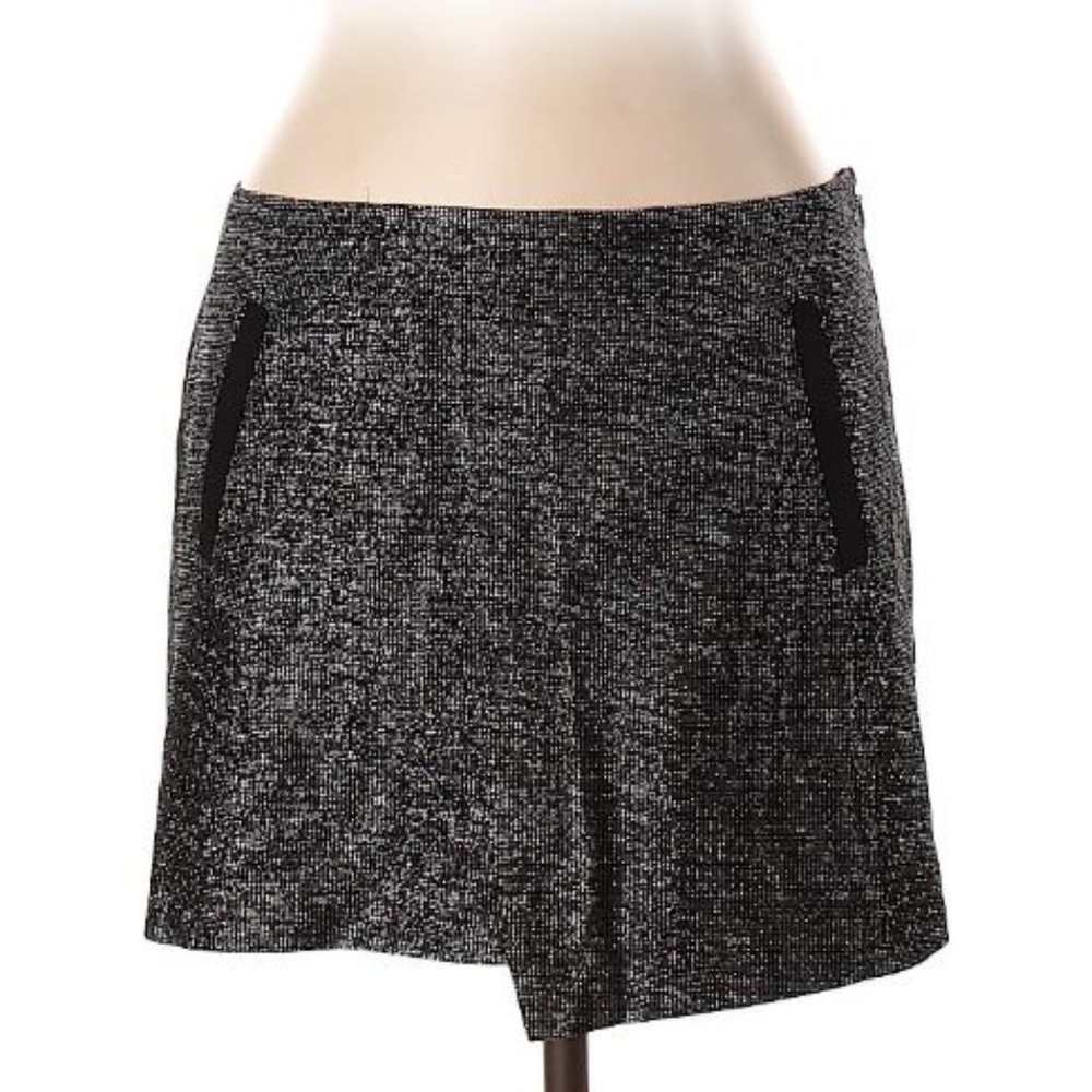 Guess Gliterly Black Skirt